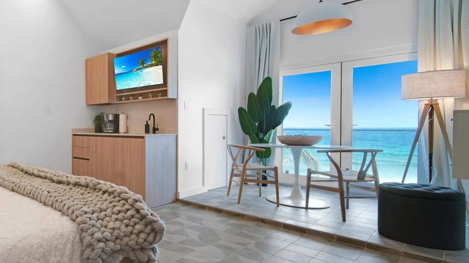 Cobalt Coast Resort West Bay 3*,  Kaimaninseln